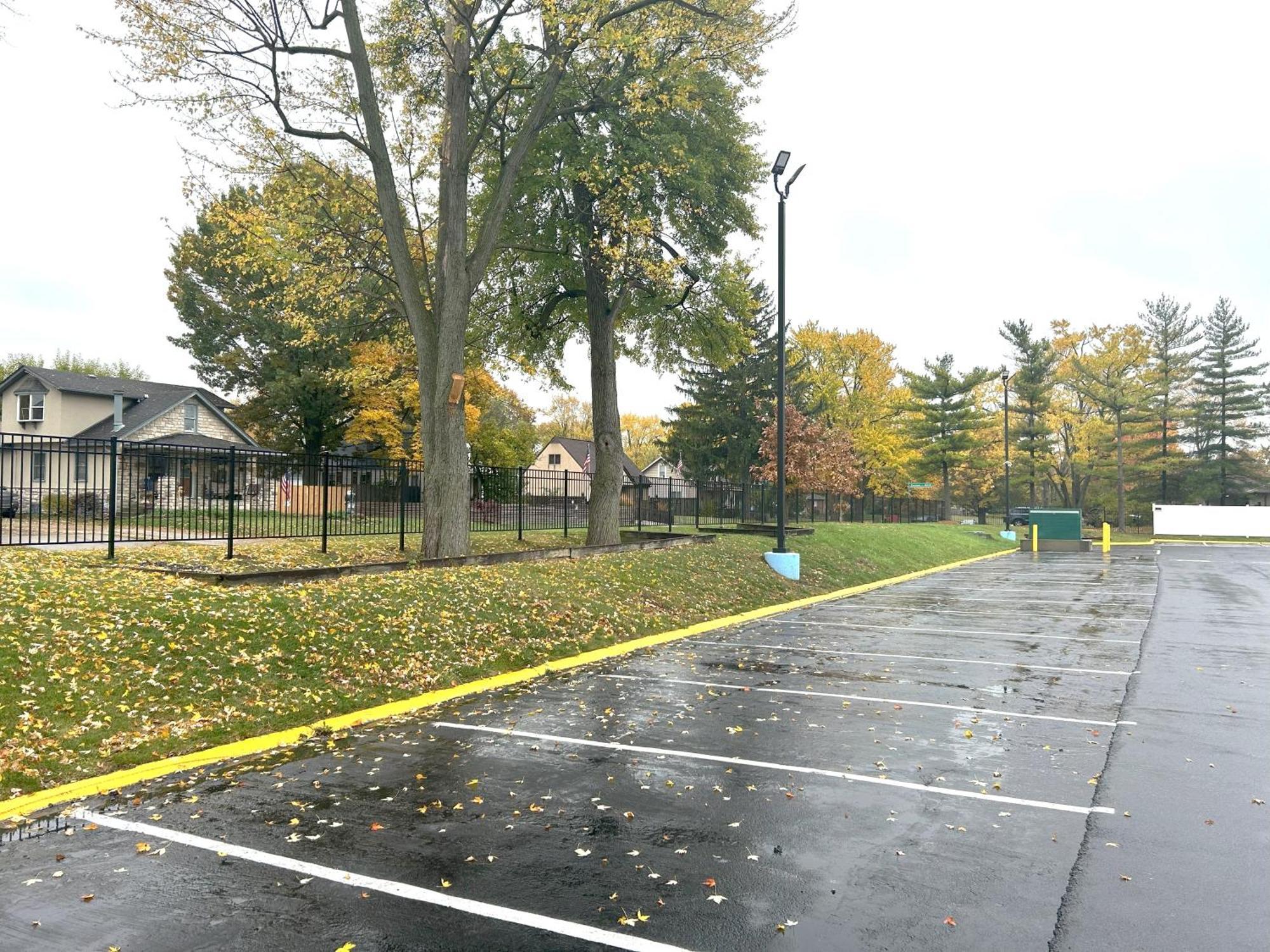 Baymont Inn And Suites By Wyndham Columbus / Near Osu Exterior foto